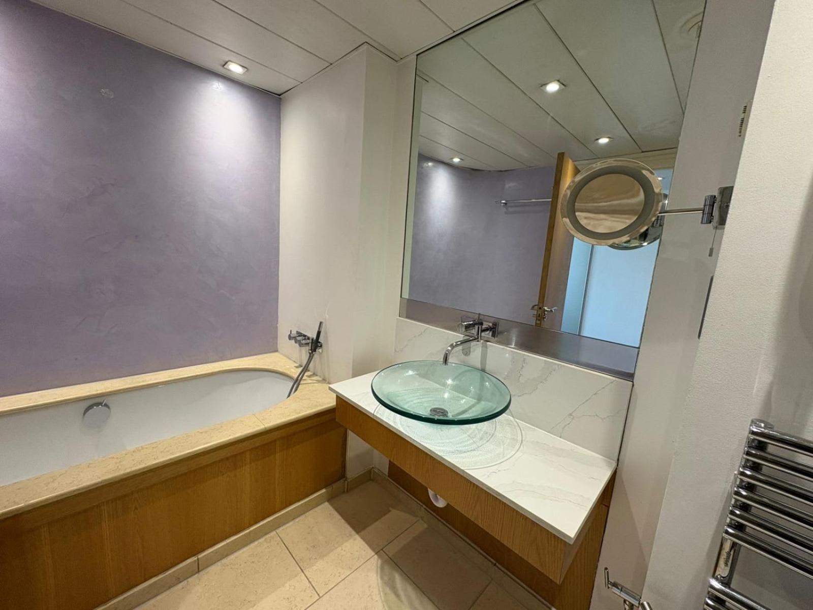 Estatesmen Park Lane Hyde Park Apartment
